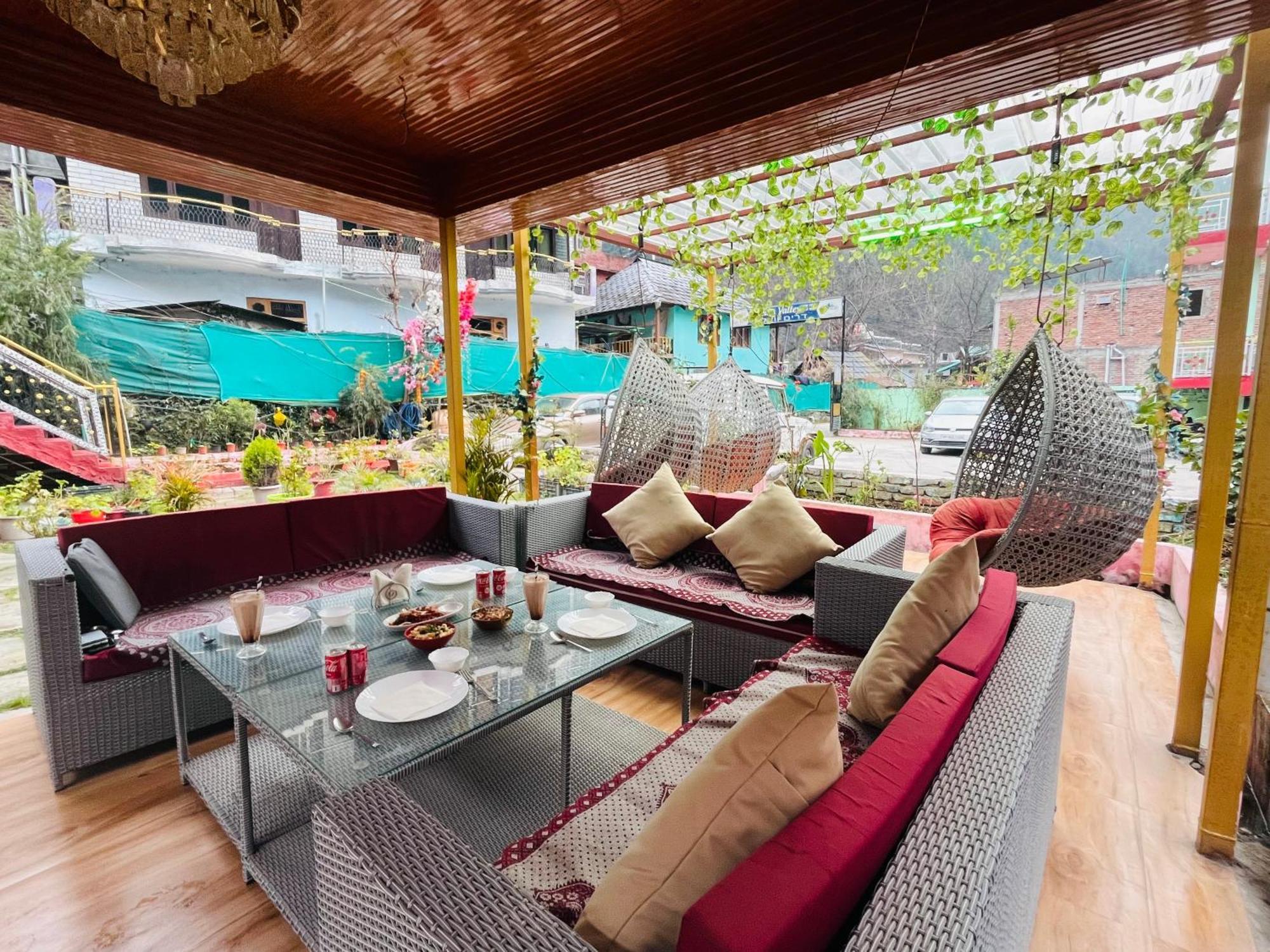 Russian Unit Kasol By Valley Exterior photo